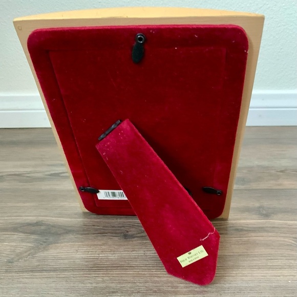 Philip Whitney Brighton Gold Picture Frame 6.5/8.5 Inches - Picture 5 of 13